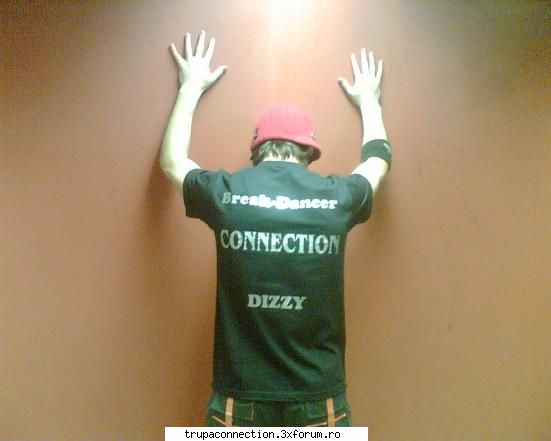 CHIRY Membrul Trupei Connection! - oleeeeeeeeeeeee bine ma ca te-ai bagat shi u pe - Trupa Connection!