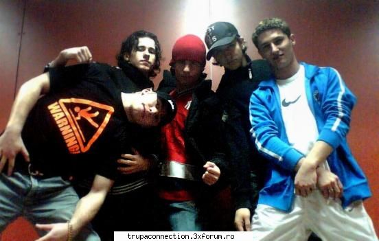 Connection Crew! - Mai Dizzy........ce au fumeile astea?Hai k plekm - Trupa Connection!