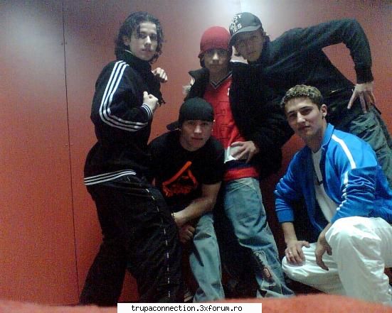 Connection Crew! - Ok frate.....astept sa aud si eu ce se mai - Trupa Connection!